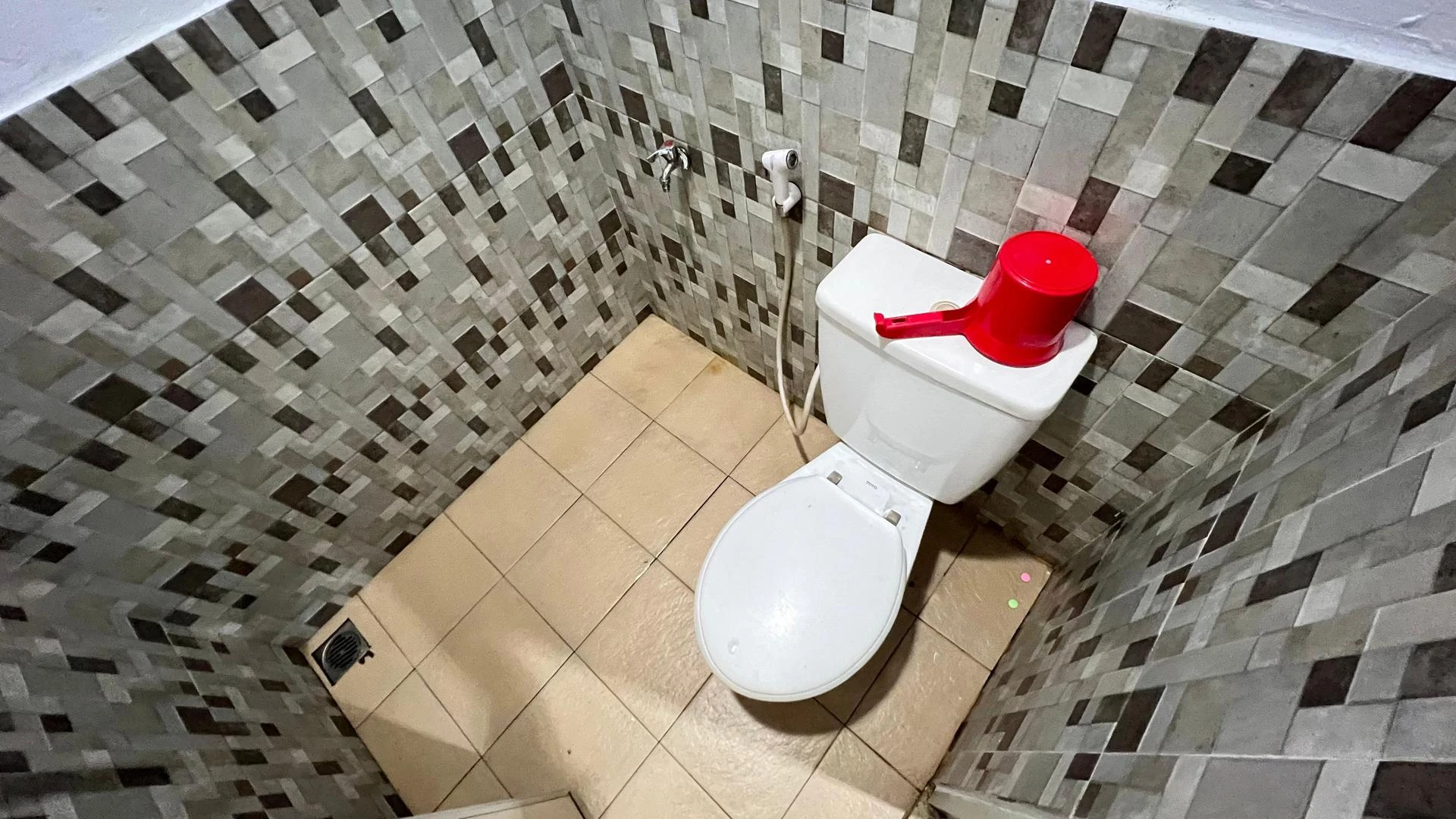 Villa Everest ( BEBAS BERISIK ) - Foto 9